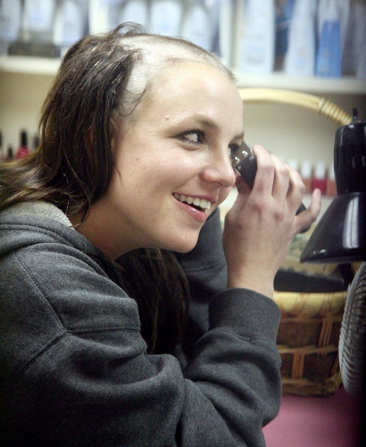 Brittney spears shaved head